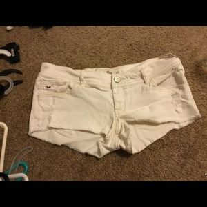 White Hollister jeans shorts
